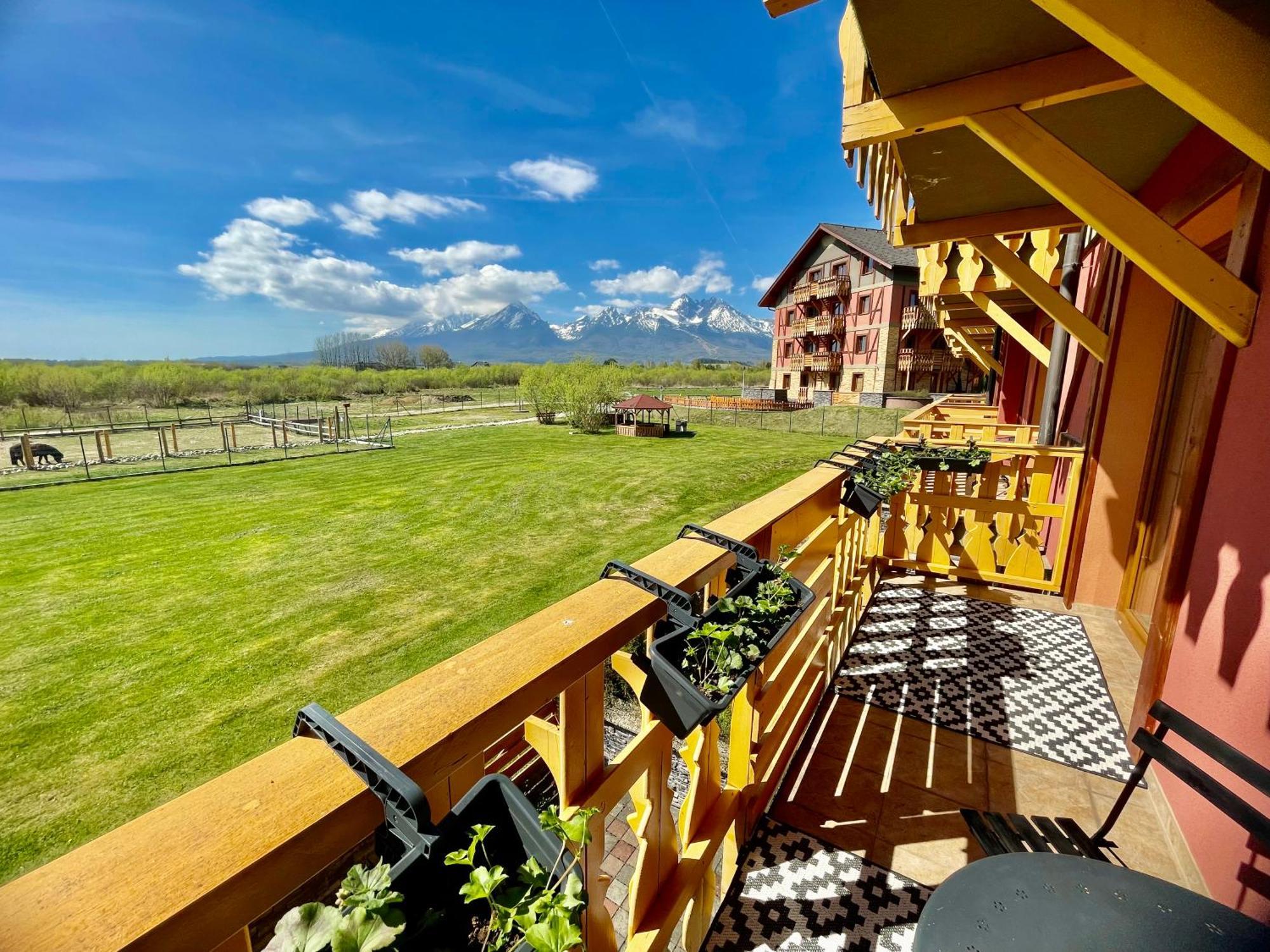 Apartment Kimo - Stunning View Of High Tatras เวลคา ลอมนิตซา ภายนอก รูปภาพ